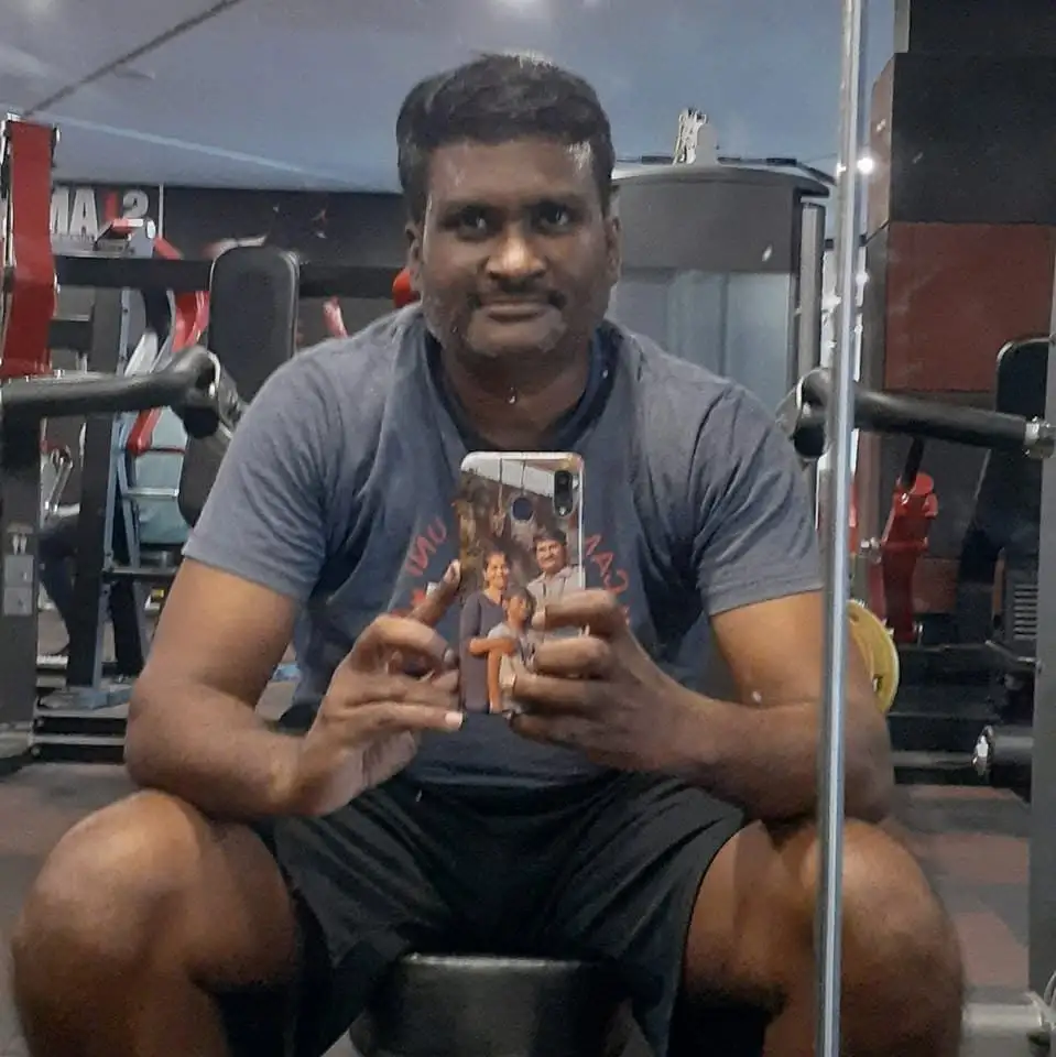Suriyakumar Ashoka at the gym during the strength-training phase of his fitness journey